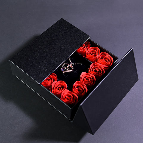 Heart To Heart Necklace Forever Rose Square Jewelry Box black
