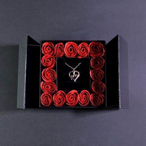 Mother&Daughter Double Necklace Forever Rose Square Jewelry Box black
