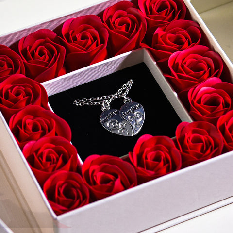 Mother Daughter Double Necklace Forever Rose Square Jewelry Box white